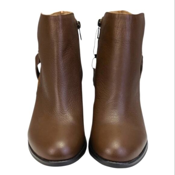 American Rag | Shoes | American Rag Ashlyn Booties Nwot 3  American Rag Ashlyn Booties NWOT $130 Size 8M   S3808